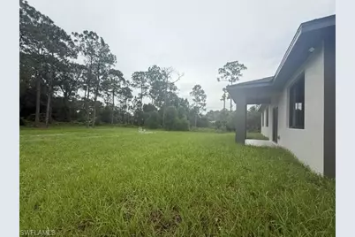 722 Roosevelt Ave, Lehigh Acres, FL 33936 - Photo 7