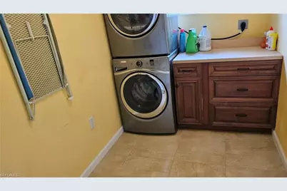 711 Epps Brown St E, Lehigh Acres, FL 33974 - Photo 29