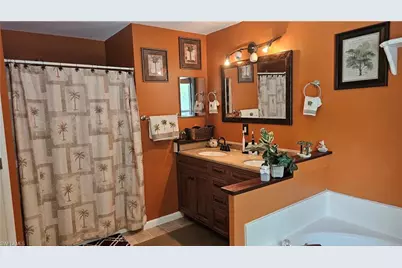 711 Epps Brown St E, Lehigh Acres, FL 33974 - Photo 21