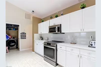 2221 SW 3rd Ave, Cape Coral, FL 33991 - Photo 15