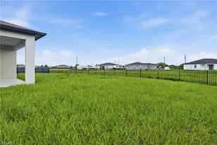 7004 Alfa Ct, Labelle, FL 33935 - Photo 33