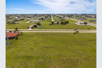 711 El Dorado Blvd N, Cape Coral, FL 33993 - Photo 19