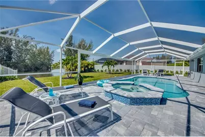 1101 SW 20th Ave, Cape Coral, FL 33991 - Photo 5