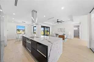 317 NE 15th Terrace, Cape Coral, FL 33909 - Photo 13
