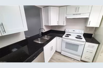 930 SW 47th Ter #5, Cape Coral, FL 33914 - Photo 5