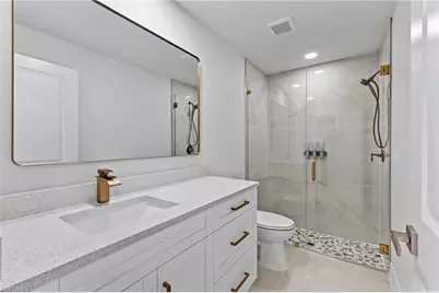 927 NE 32nd Ter, Cape Coral, FL 33909 - Photo 23
