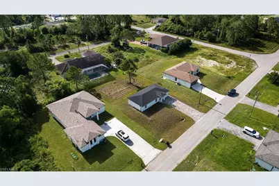 729 Anaconda Ave S, Lehigh Acres, FL 33974 - Photo 27