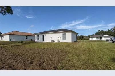 729 Anaconda Ave S, Lehigh Acres, FL 33974 - Photo 25