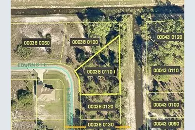933 Memphis Ave, Lehigh Acres, FL 33974 - Photo 1