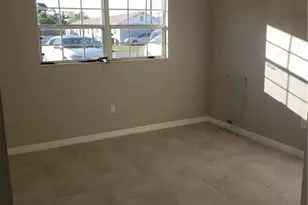 204 1st St, Fort Myers, FL 33907 - Photo 5