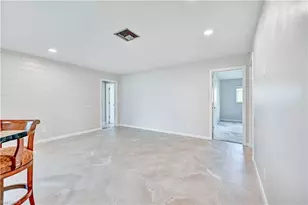 1482 N Larkwood Square, Fort Myers, FL 33919 - Photo 11