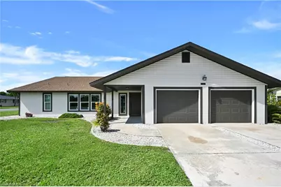 1482 N Larkwood Sq, Fort Myers, FL 33919 - Photo 1