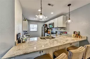 4259 Island Cir, Fort Myers, FL 33919 - Photo 9