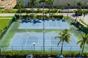 3000 Oasis Grand Blvd, Fort Myers, FL 33916 - Photo 41