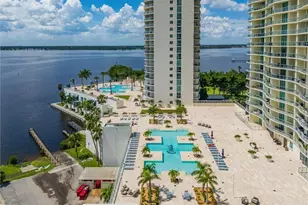 3000 Oasis Grand Blvd, Fort Myers, FL 33916 - Photo 35