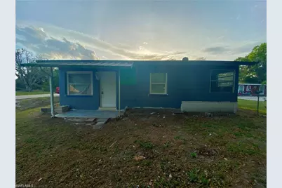 402 Miramar Rd, Fort Myers, FL 33905 - Photo 1