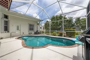 2526 Miracle Pkwy, Cape Coral, FL 33914 - Photo 35