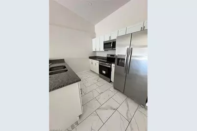 254 SW 3rd St, Cape Coral, FL 33991 - Photo 3