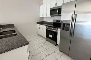 254 SW 3rd St, Cape Coral, FL 33991 - Photo 3