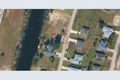 2710 NW 4th Pl, Cape Coral, FL 33993 - Photo 3
