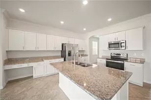 4234 Bluegrass Dr, Fort Myers, FL 33916 - Photo 9