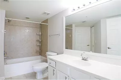 4135 Residence Dr #620, Fort Myers, FL 33901 - Photo 9