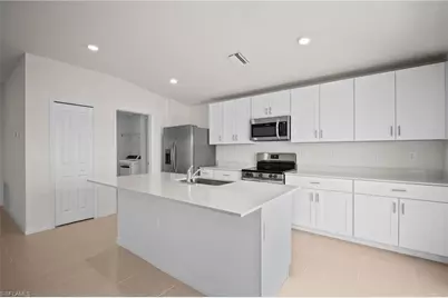 17633 Paradiso Way, North Fort Myers, FL 33917 - Photo 9
