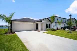17633 Paradiso Wy, North Fort Myers, FL 33917 - Photo 3