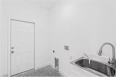 1113 Henry Ave, Lehigh Acres, FL 33972 - Photo 31