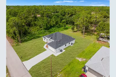 1113 Henry Ave, Lehigh Acres, FL 33972 - Photo 45
