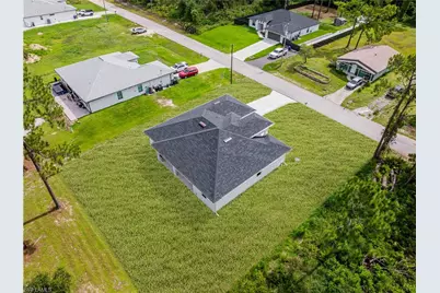 1113 Henry Ave, Lehigh Acres, FL 33972 - Photo 41