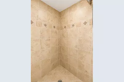 306 SE 8th Pl, Cape Coral, FL 33990 - Photo 11