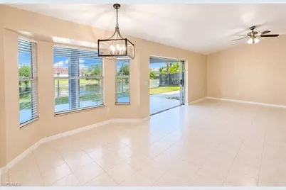 306 SE 8th Pl, Cape Coral, FL 33990 - Photo 3
