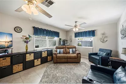 39 Desert Candle Cir, Lehigh Acres, FL 33936 - Photo 3