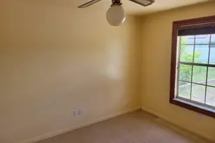 2617 SW 1st Pl, Cape Coral, FL 33914 - Photo 7