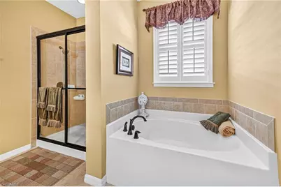 2545 Verdmont Ct, Cape Coral, FL 33991 - Photo 23