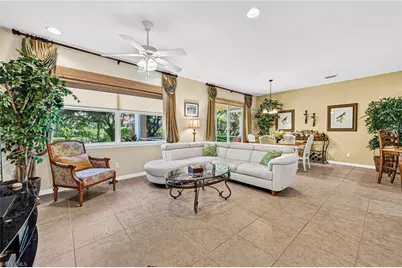 2545 Verdmont Ct, Cape Coral, FL 33991 - Photo 11