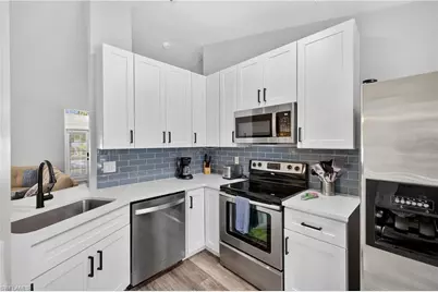 1333 SW 1st Pl, Cape Coral, FL 33991 - Photo 11