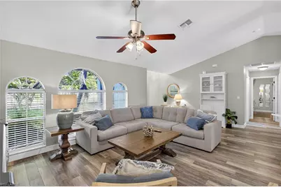 1333 SW 1st Pl, Cape Coral, FL 33991 - Photo 5