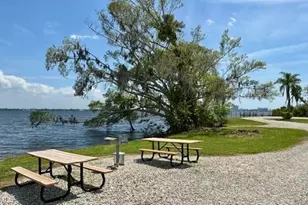 5526 Miles Standish Ln, North Fort Myers, FL 33917 - Photo 29