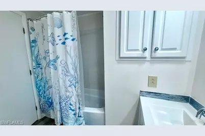 5526 Miles Standish Ln, North Fort Myers, FL 33917 - Photo 15
