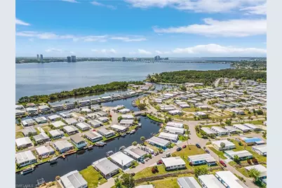 5526 Miles Standish Ln, North Fort Myers, FL 33917 - Photo 21