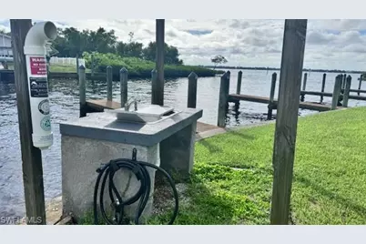 5526 Miles Standish Ln, North Fort Myers, FL 33917 - Photo 31
