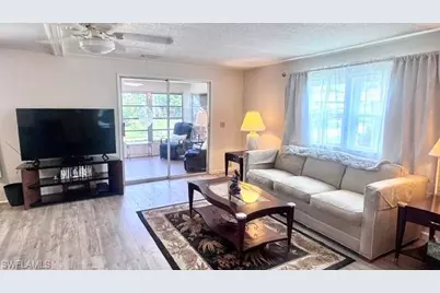 5526 Miles Standish Ln, North Fort Myers, FL 33917 - Photo 5