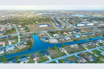 817 SW 8th St, Cape Coral, FL 33991 - Photo 15