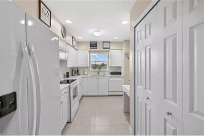904 SE 13th St #201, Cape Coral, FL 33990 - Photo 27