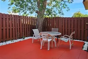 1532 Park Meadows Dr, Fort Myers, FL 33907 - Photo 3