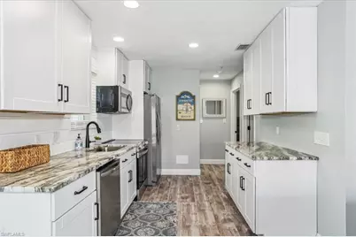 7476 Sunset Harbor Dr #414, Navarre, FL 32566 - Photo 5
