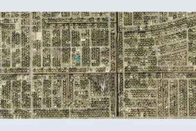 848 Fullerton Ave S, Lehigh Acres, FL 33974 - Photo 5