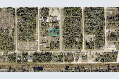 848 Fullerton Ave S, Lehigh Acres, FL 33974 - Photo 3